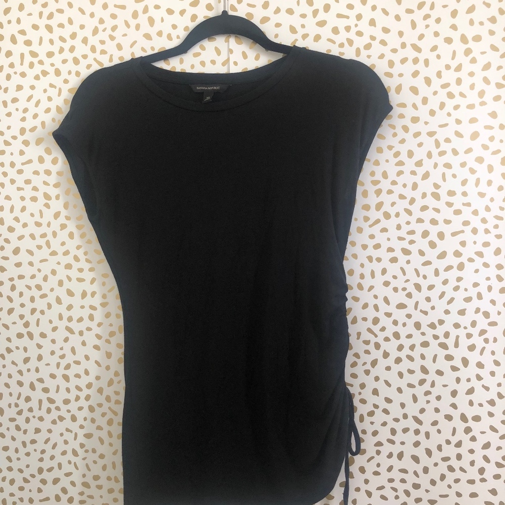 XS Banana Republic T-shirt